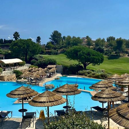 Hameau Des Amandiers-Vue Mer & Golf 滨海圣西尔 外观 照片