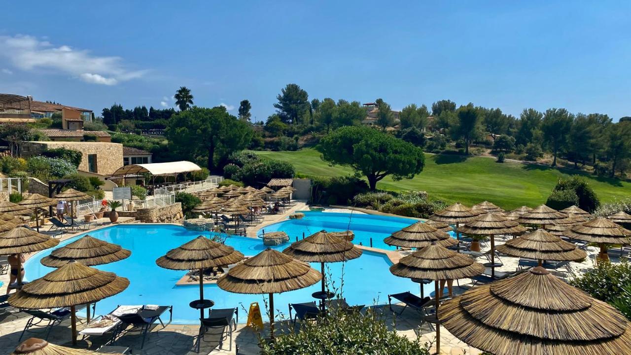 Hameau Des Amandiers-Vue Mer & Golf 滨海圣西尔 外观 照片
